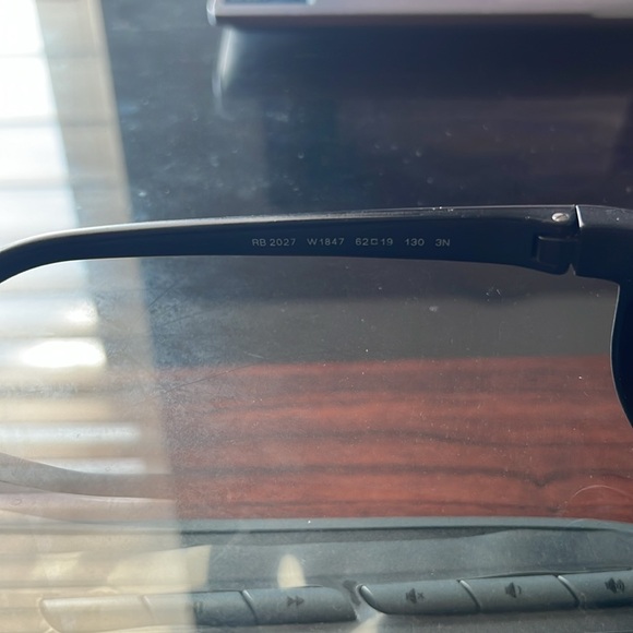 Ray-Ban - Picture 3 of 5